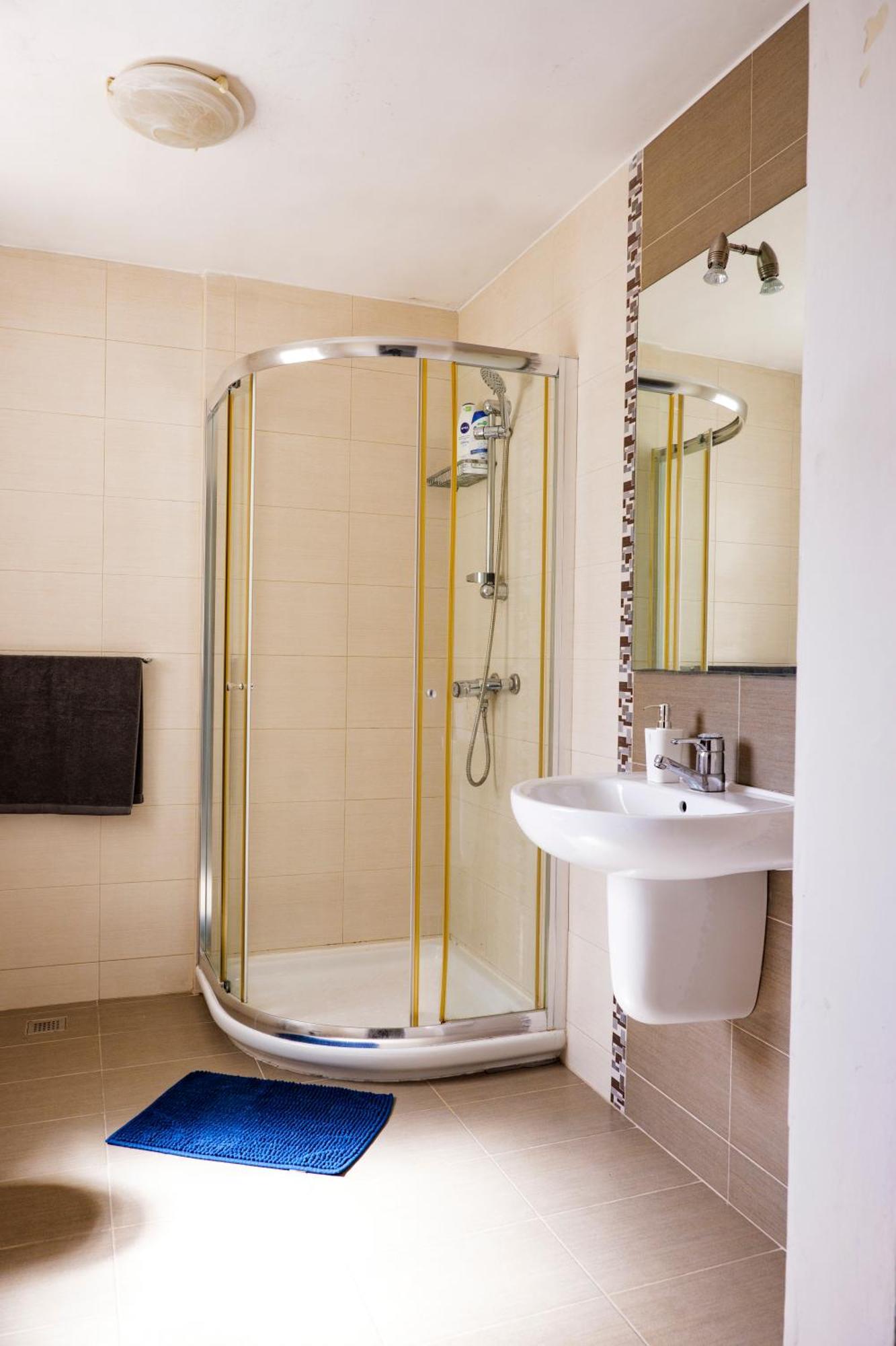 شقة St Julians Balutta Bay Huge Flat! -2Min From Seafront سانت جوليان المظهر الخارجي الصورة